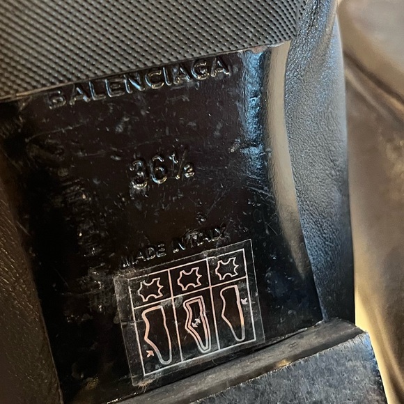 BALENCIAGA 36.5/ US 6.5 Black Leather Bow Accents Round Toe Ballet Flats - Picture 15 of 15